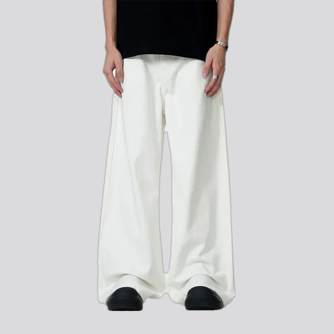 Monochrome style slouchy men's denim pants