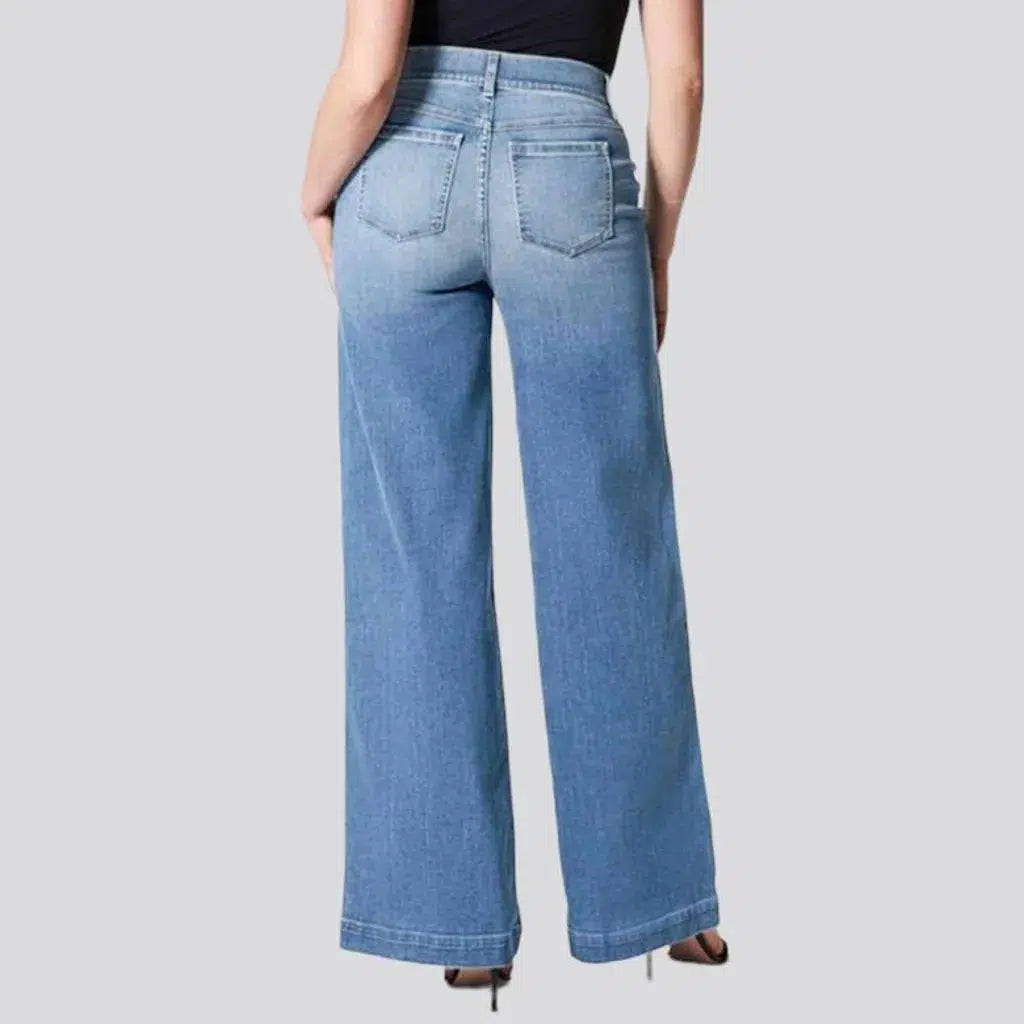 Wide-leg street jeans
 for women