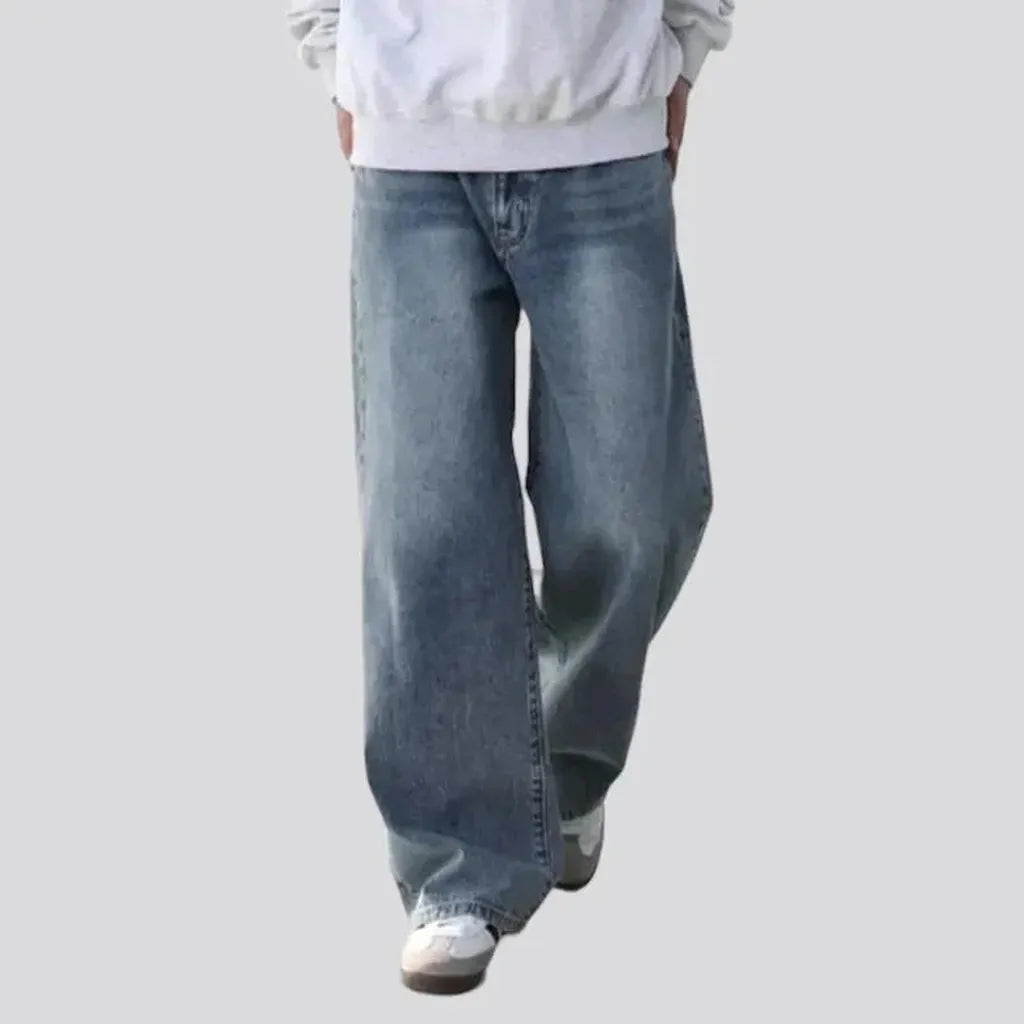 Mid-waist baggy jeans
 for men