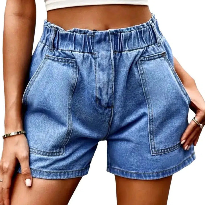90s light-wash jean shorts
 for ladies