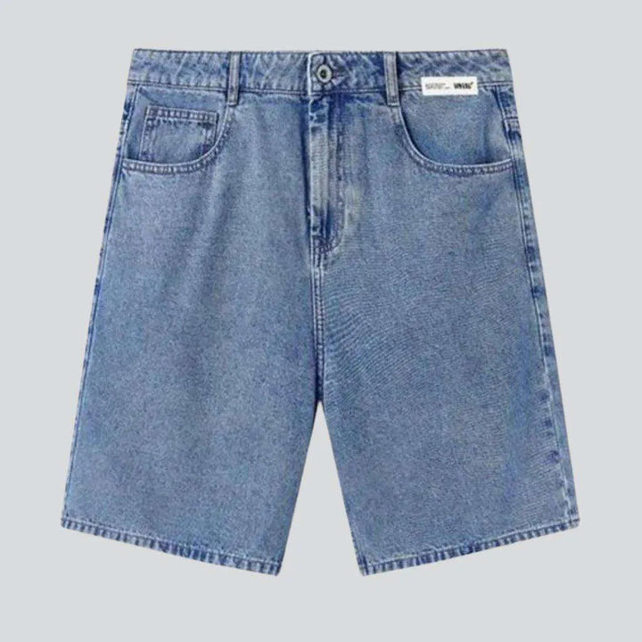Loose men's denim shorts