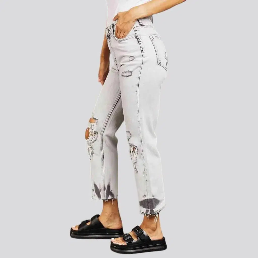Distressed bleached jeans
 for women