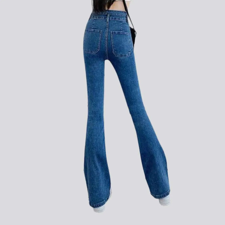 Stonewashed women's high-waist jeans