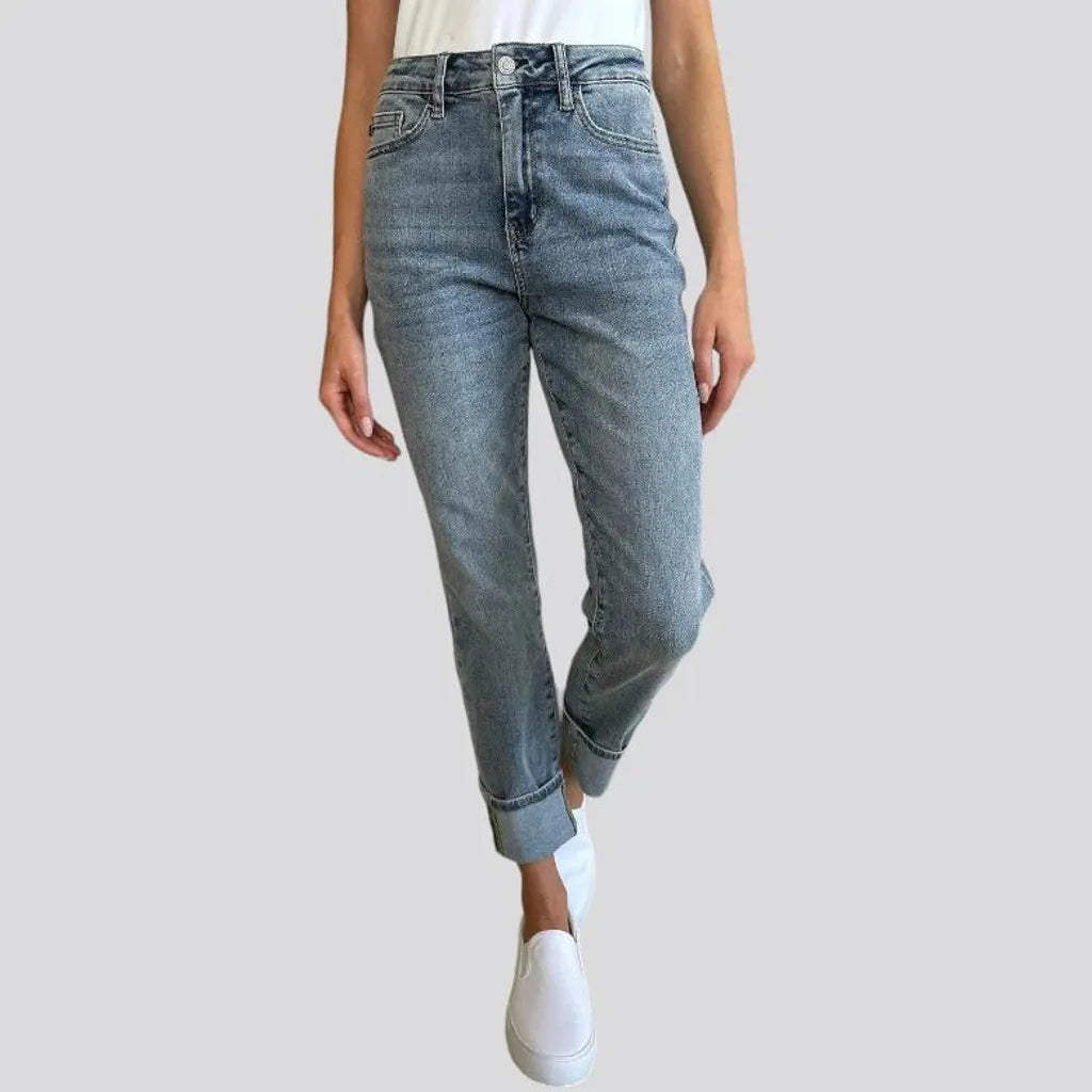 Sanded casual jeans
 for ladies