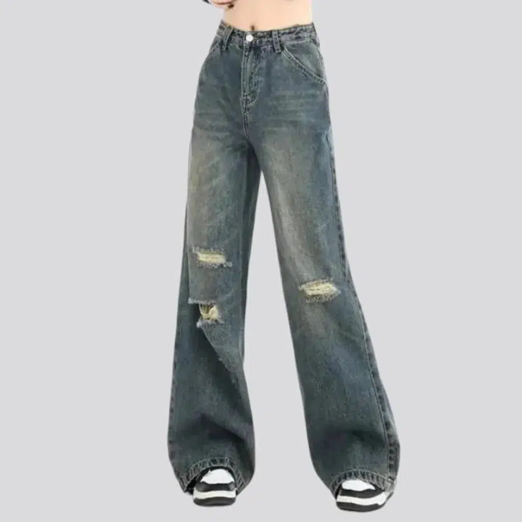 Wide-leg women's floor-length jeans