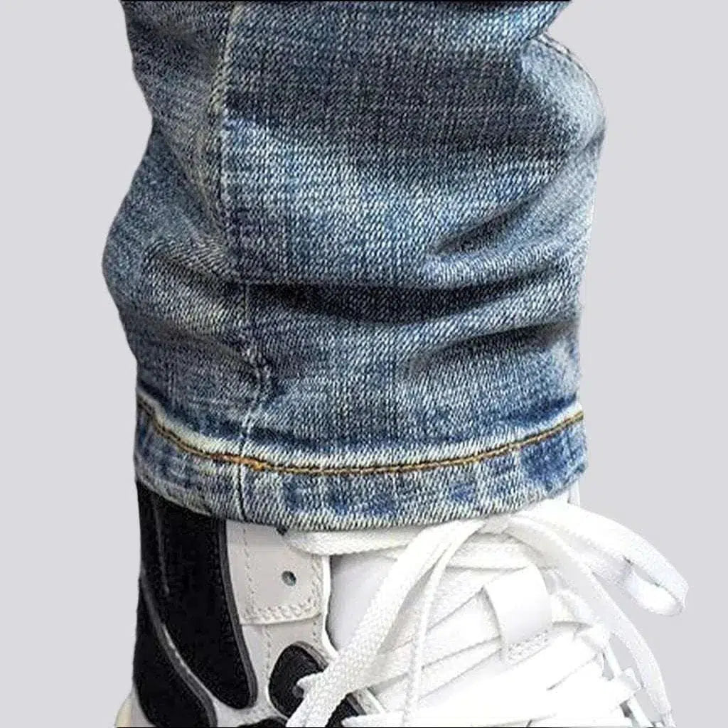 Slim men's mid-waist jeans