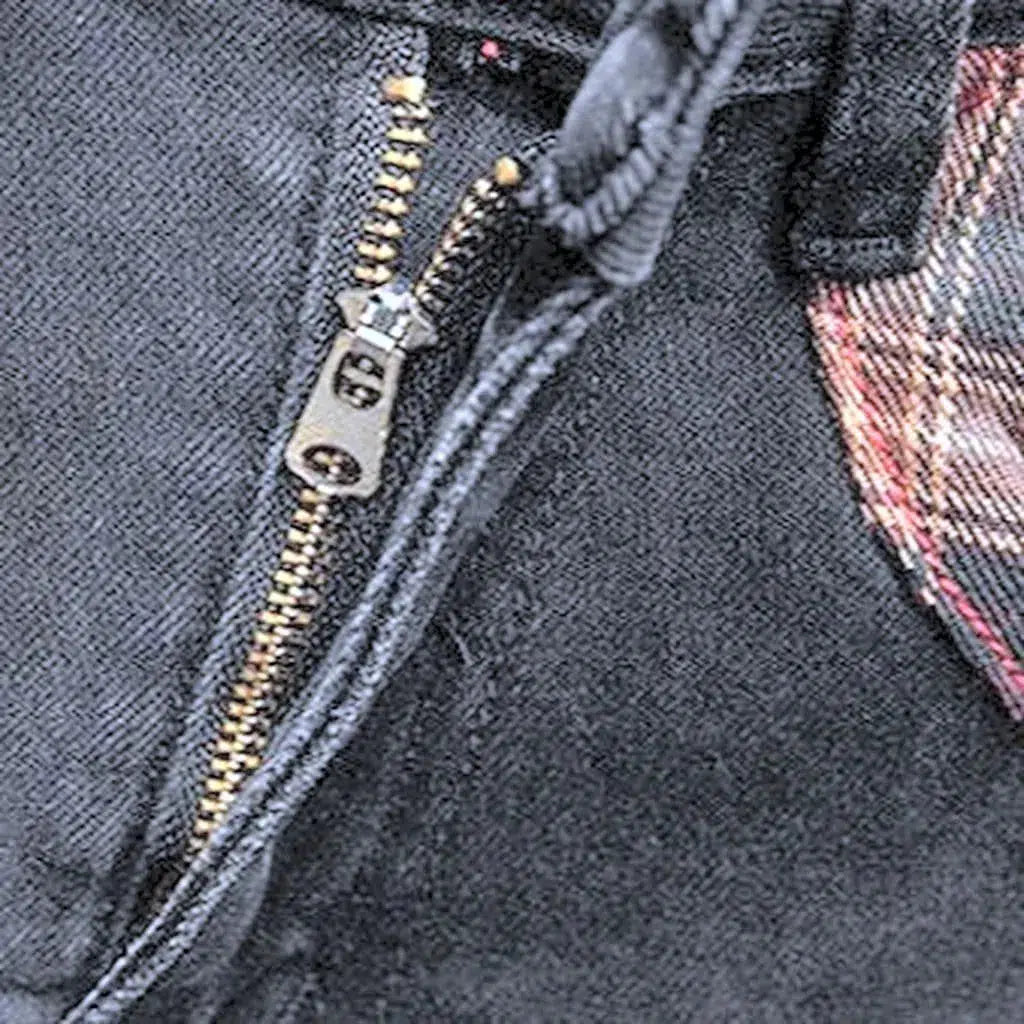 Frayed men's slim jeans
