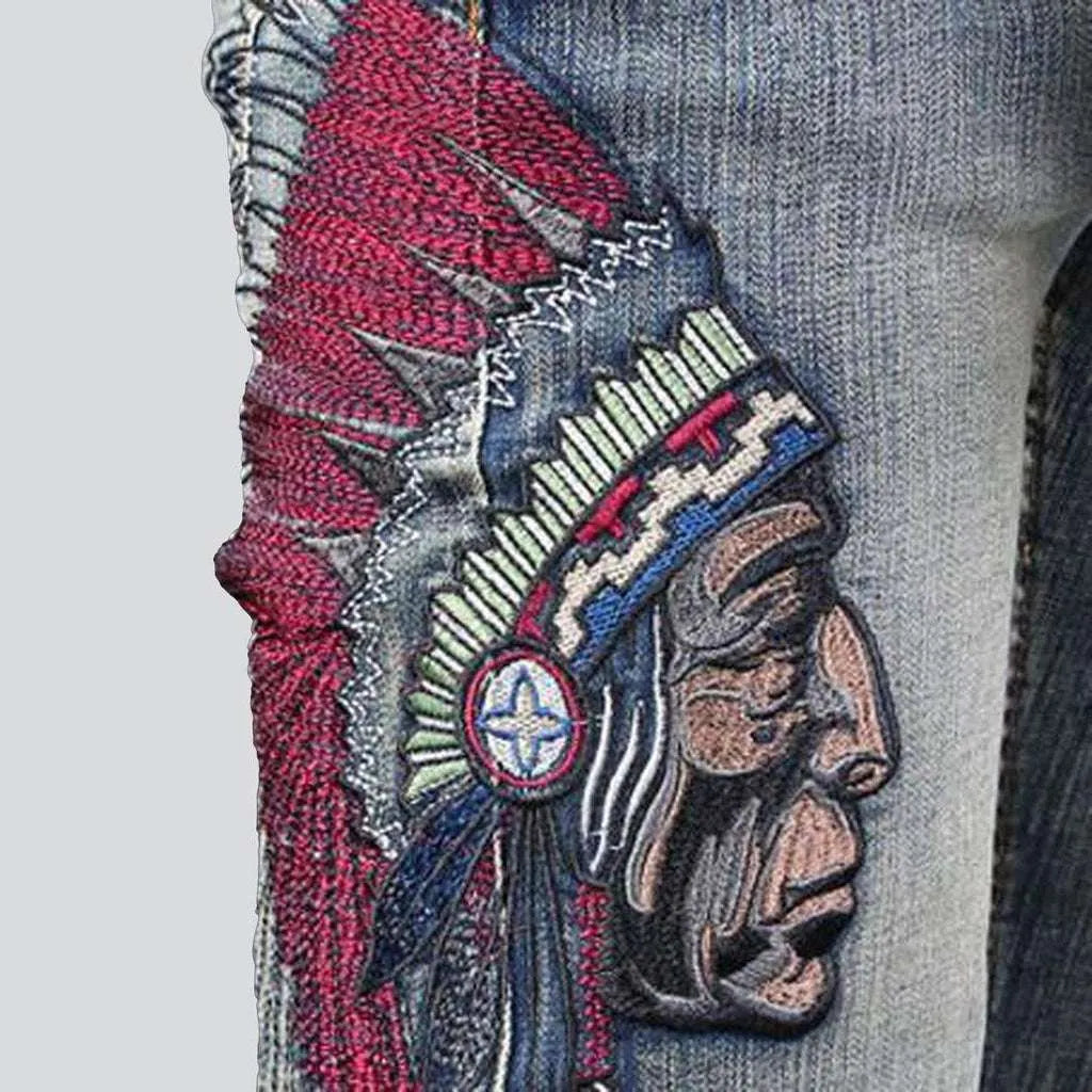 Jeans embroidered with indian