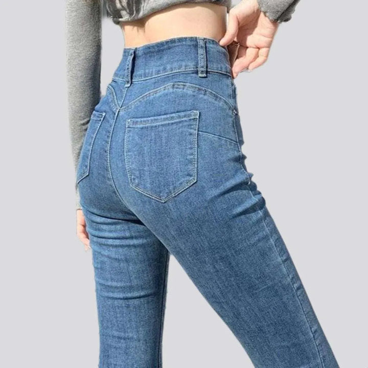Push-up stonewashed jeans
 for women