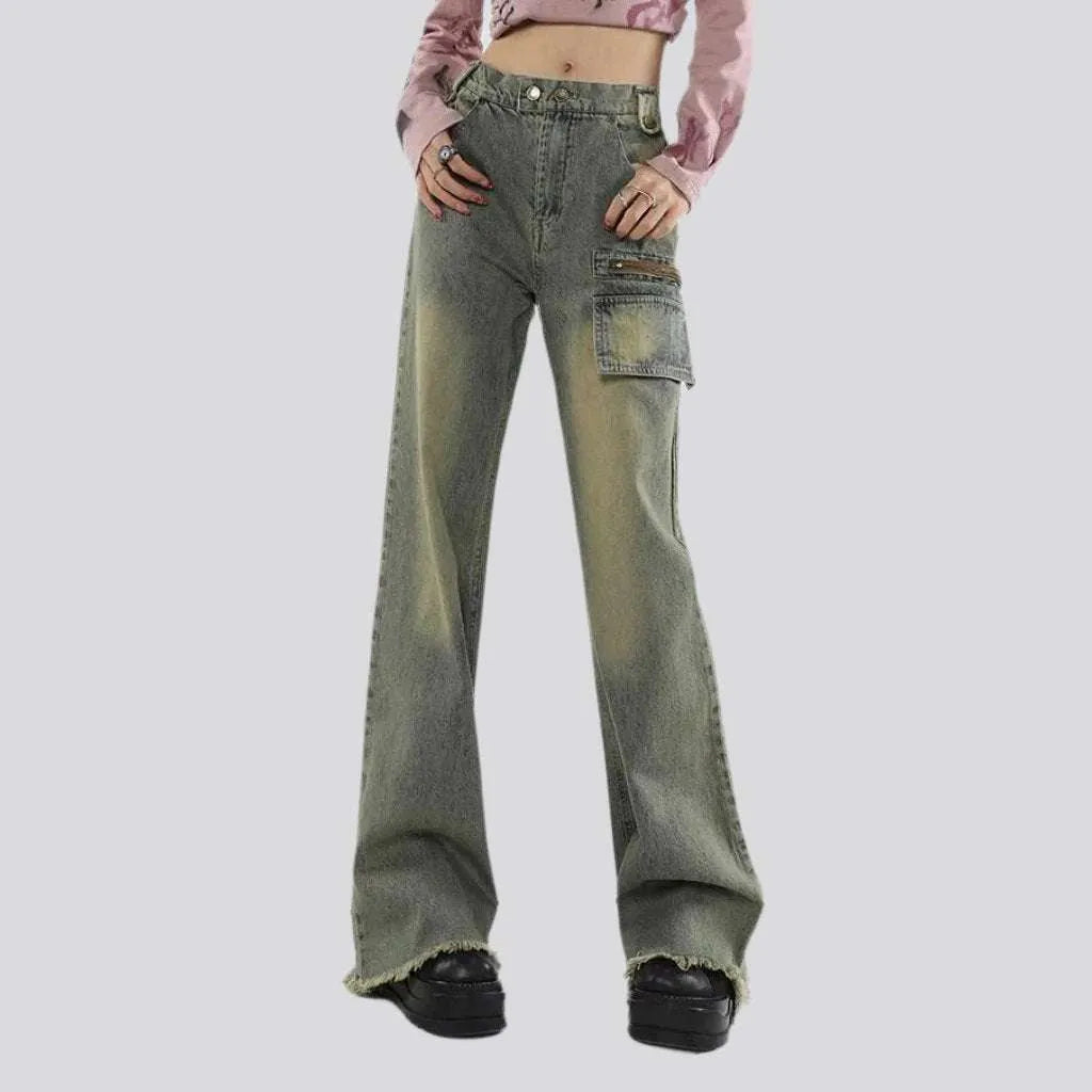 Sanded attached pocket jeans
 for women