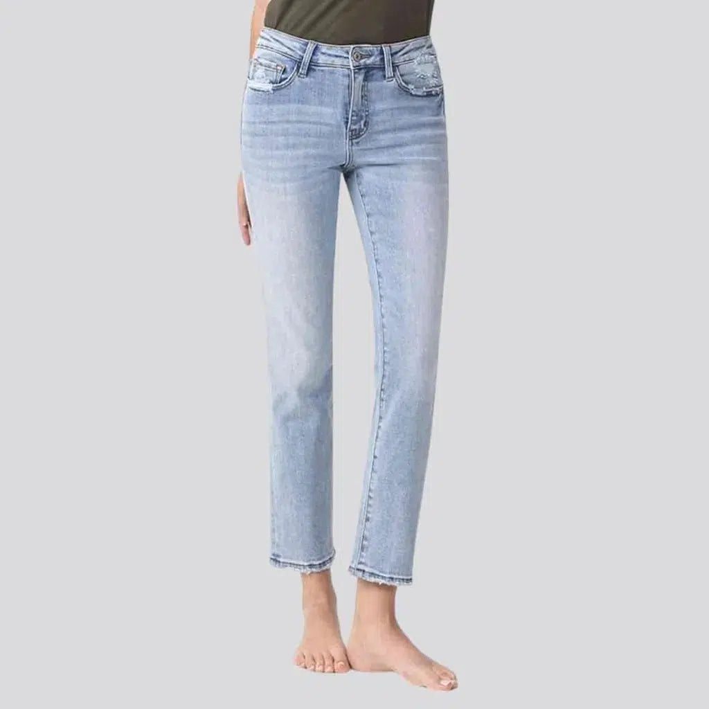 Casual ankle-length jeans
 for ladies