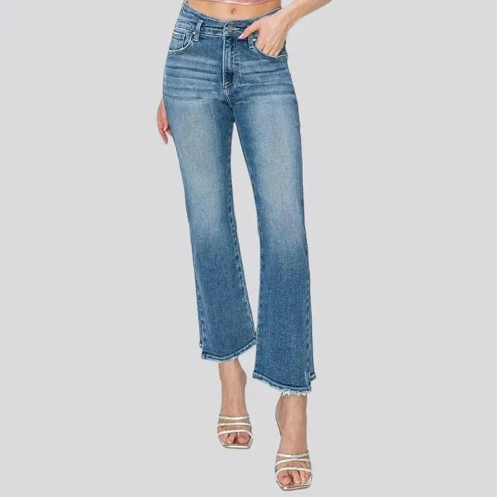 Sanded classic jeans
 for women