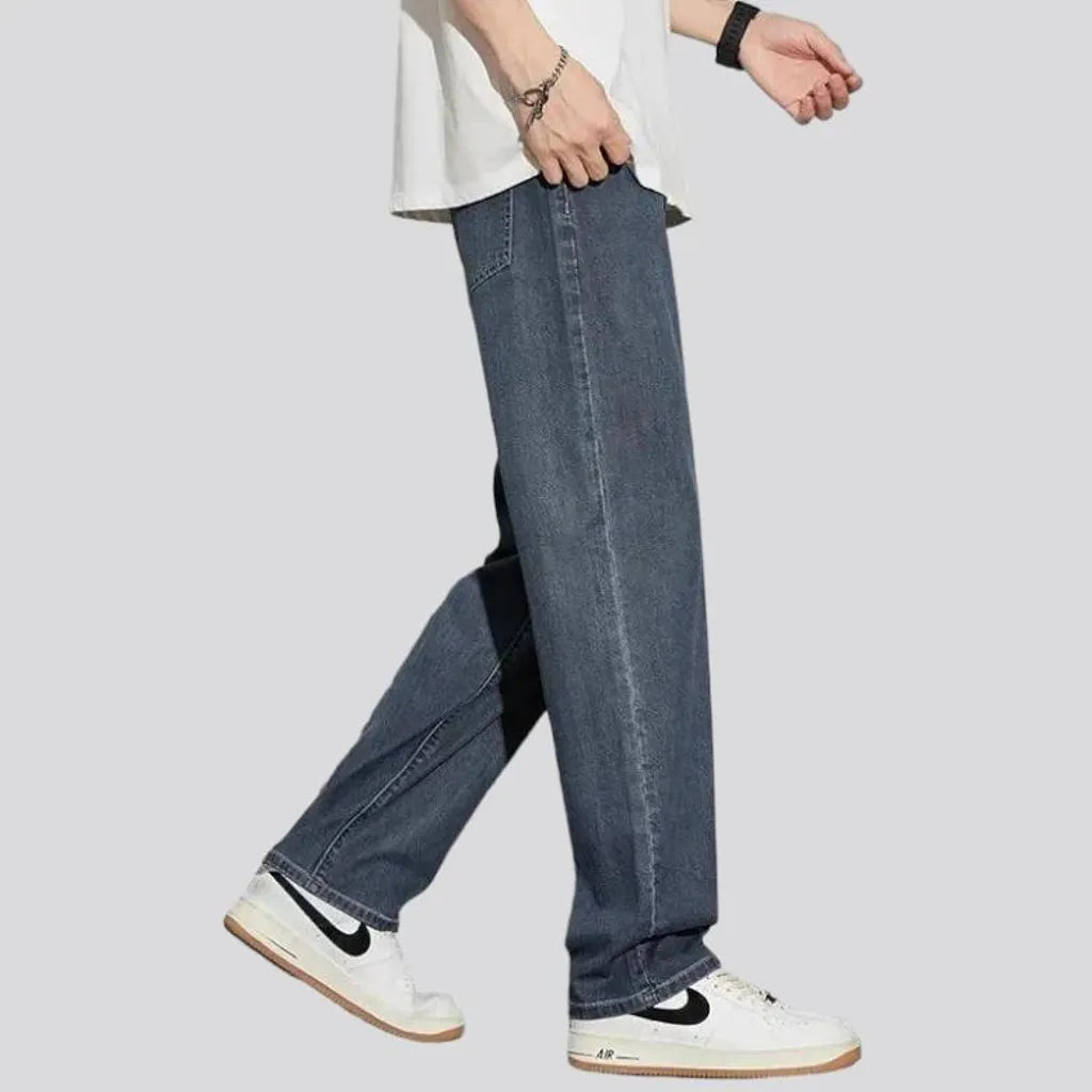 Straight men's thin jeans
