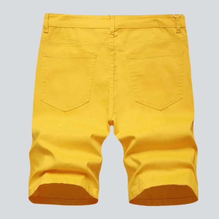 Color distressed men's denim shorts