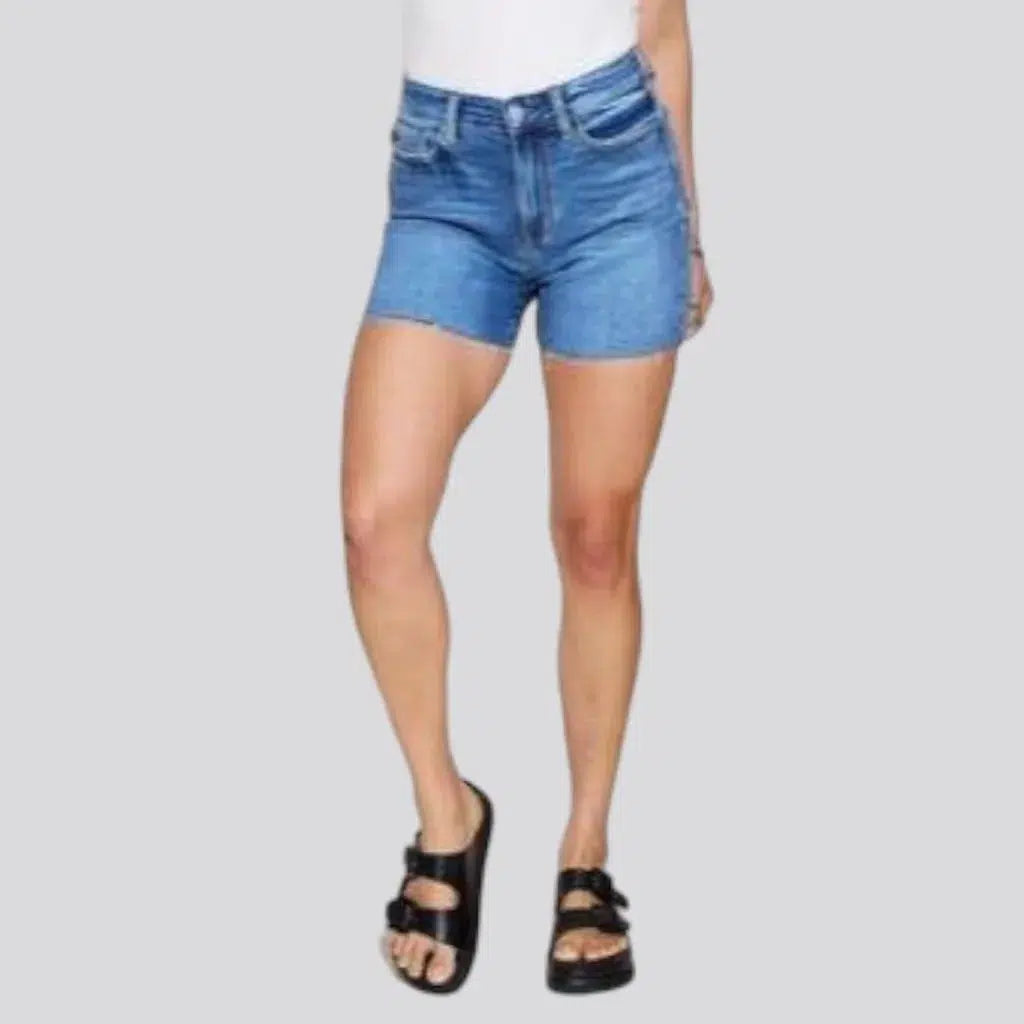 Slim women's jeans shorts