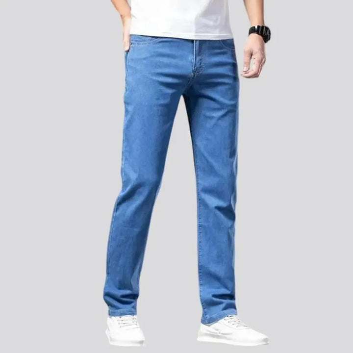 One-tone men's 90s jeans
