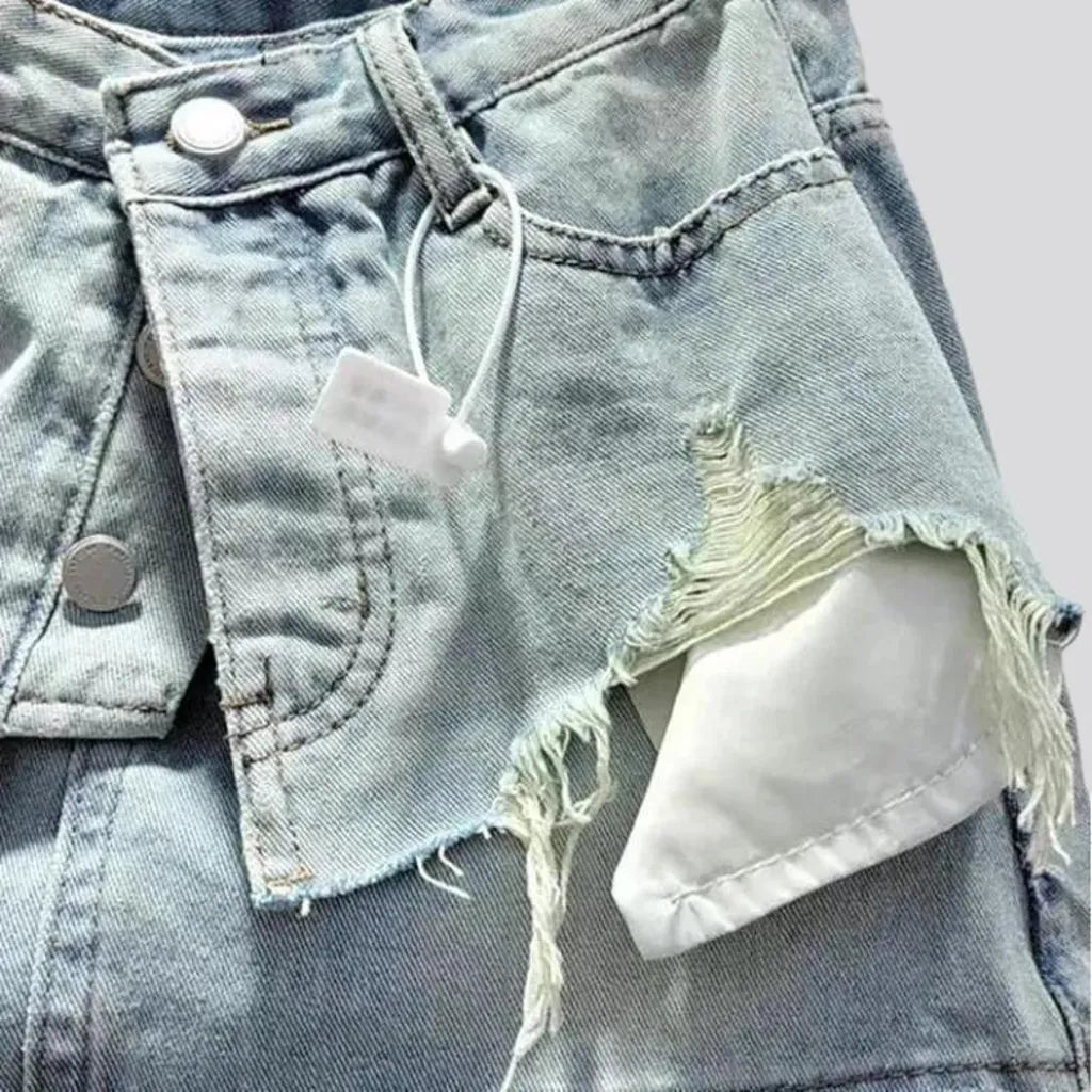 Light-wash fashion jean skirt