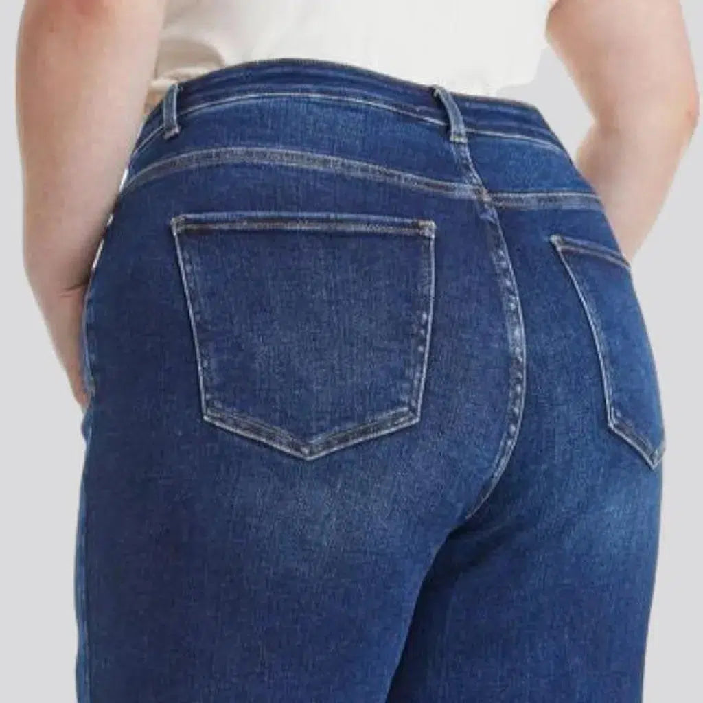 Wide-leg high-waist jeans
 for women