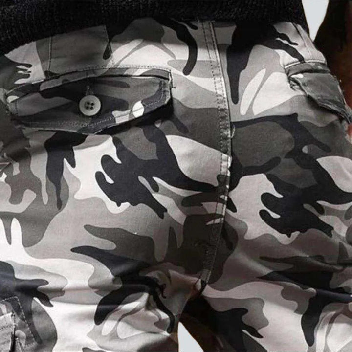 Camouflage print cargo men's jeans