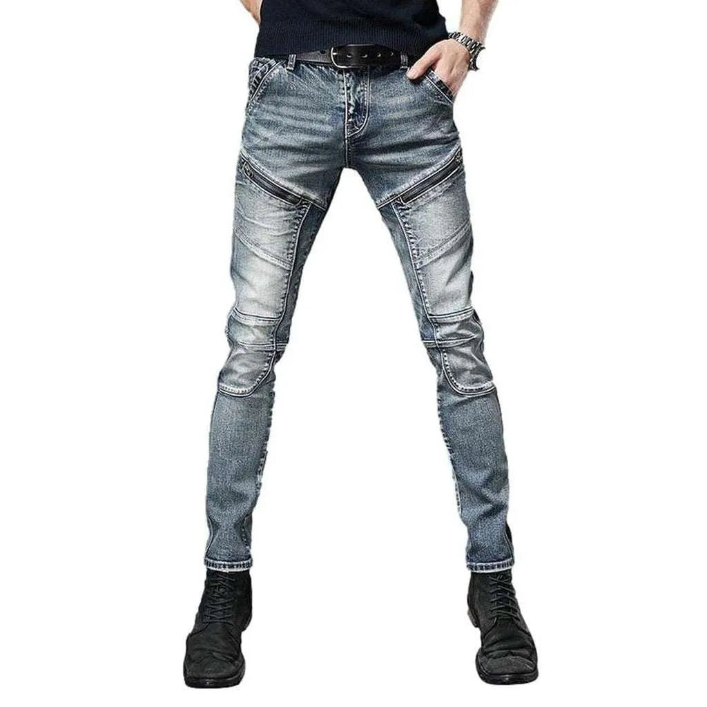 Biker jeans with diagonal pockets
