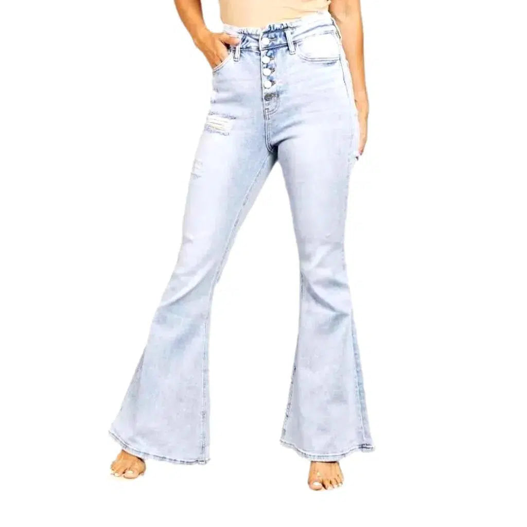 Bootcut light-wash jeans
 for ladies