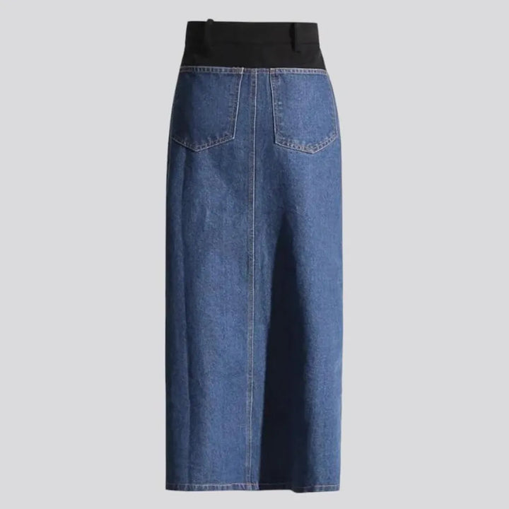 Front-slit women's jean skirt