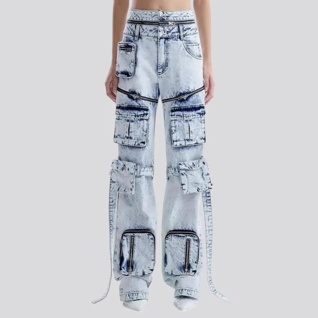 Fashionable bootcut fit jeans for women