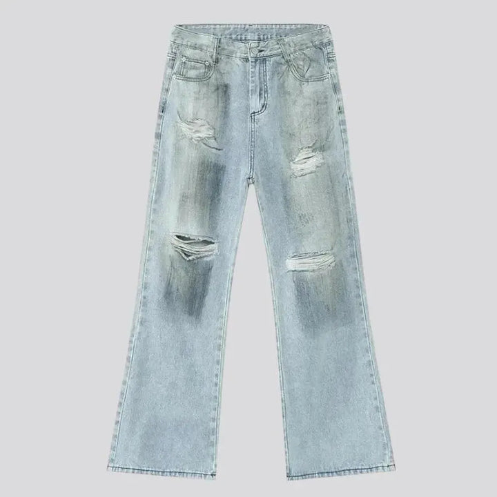 Light-wash high-waist jeans
 for men