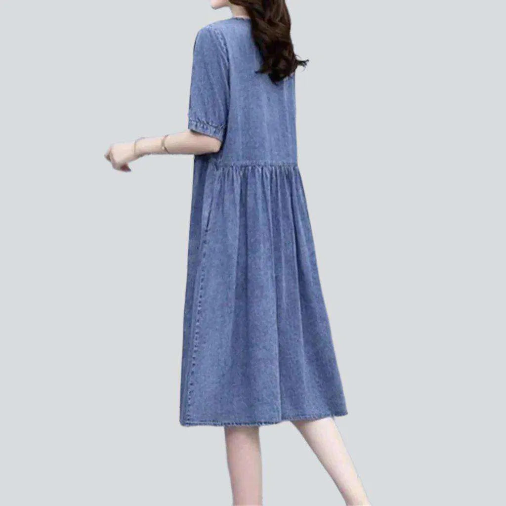 Elegant half-sleeve denim dress