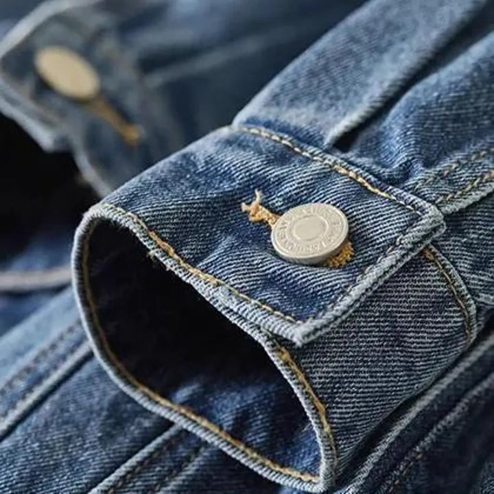 90s medium-wash women's jeans jacket