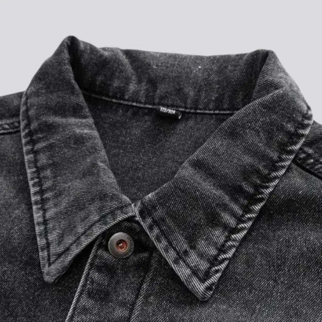 Retro style men's denim jacket