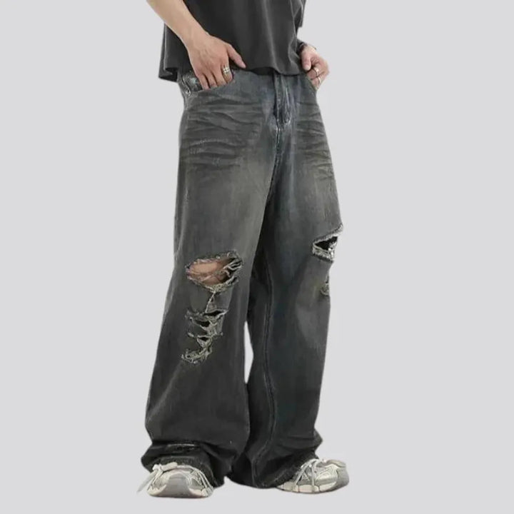 Grunge street style mid-rise men's jeans