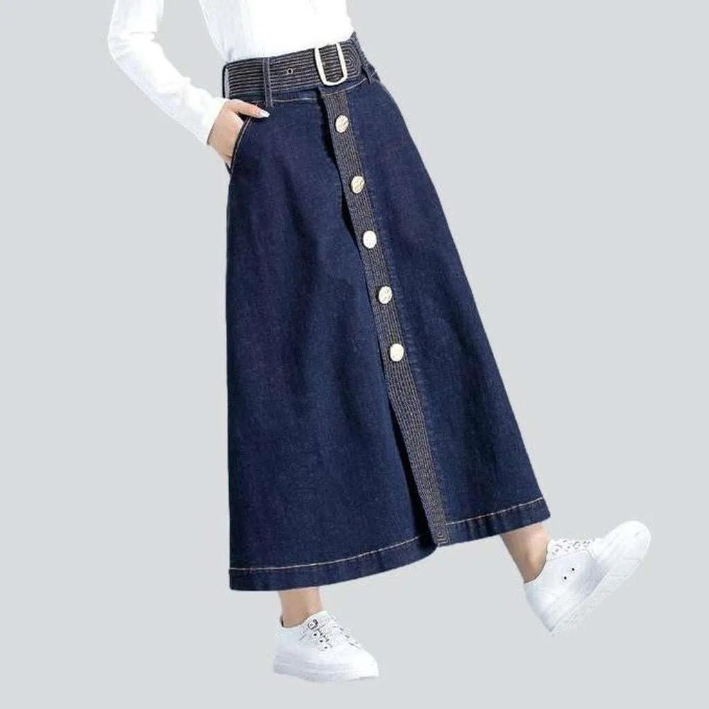 Long skirt with big buttons