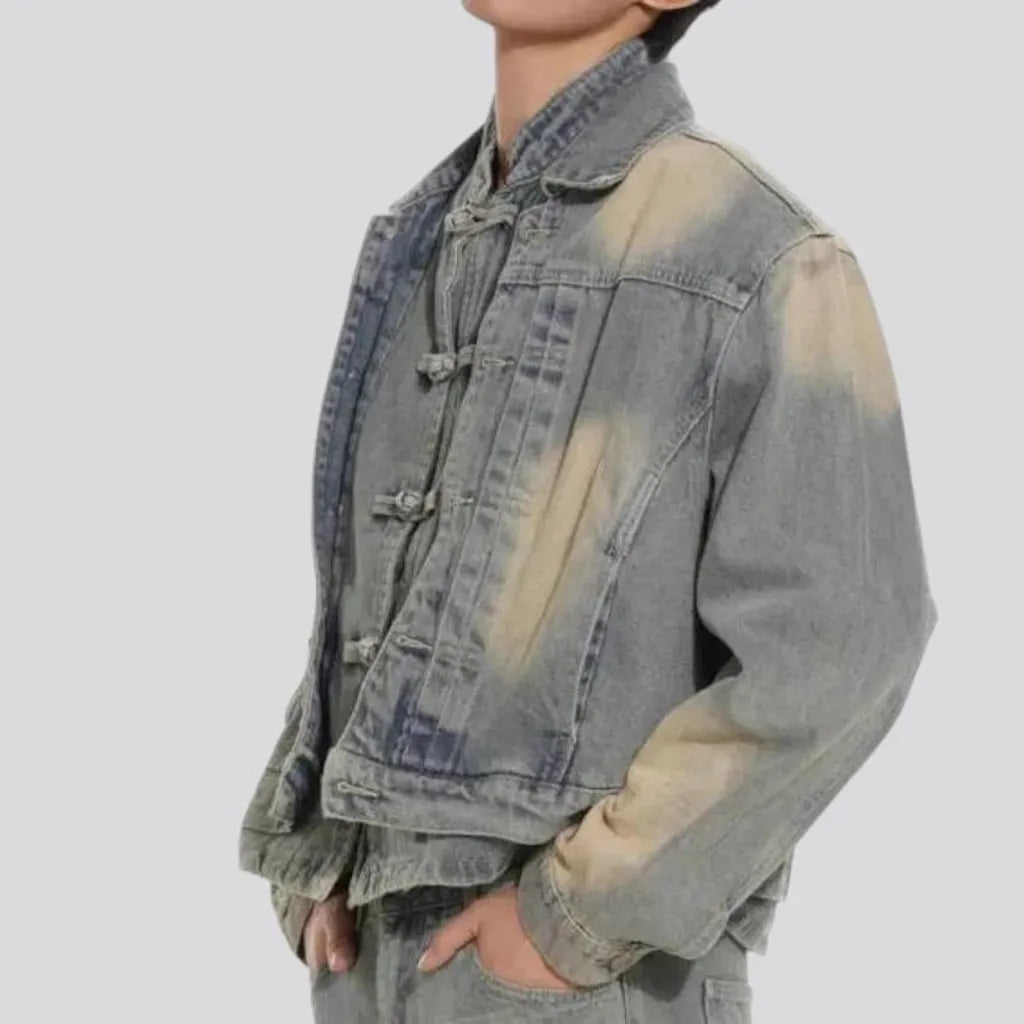 Light fashion vintage men's denim jacket