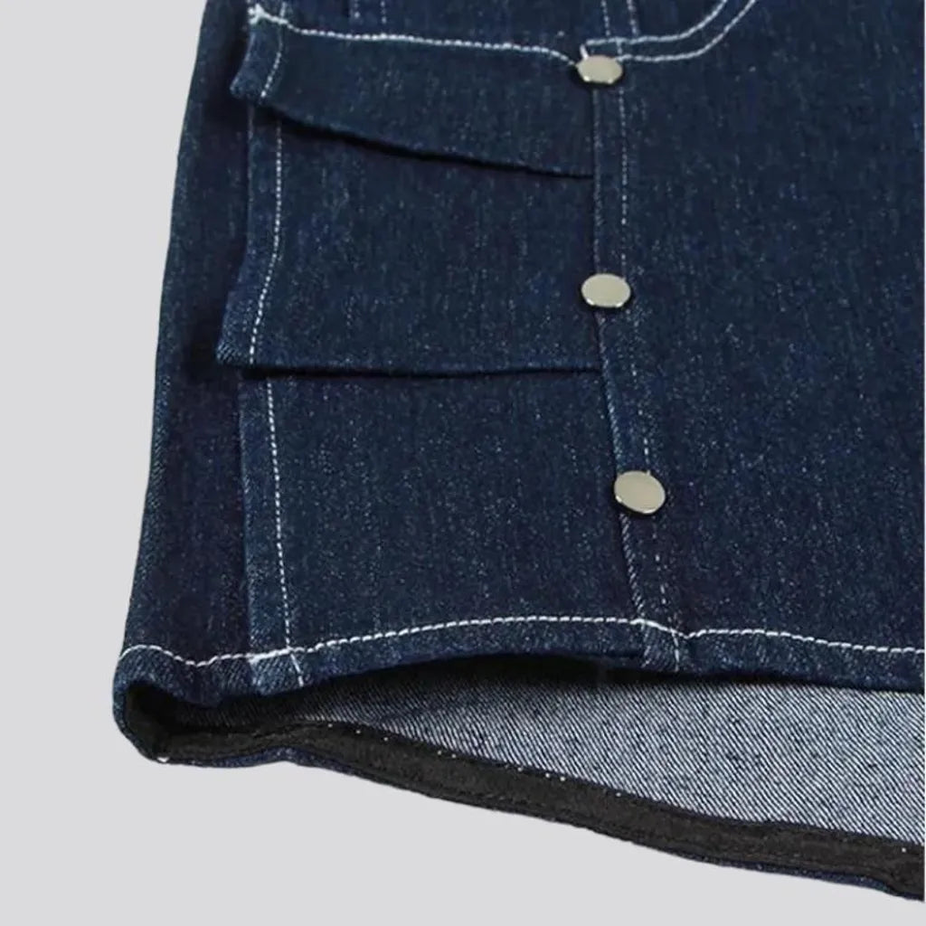Exposed-pockets jean shorts
