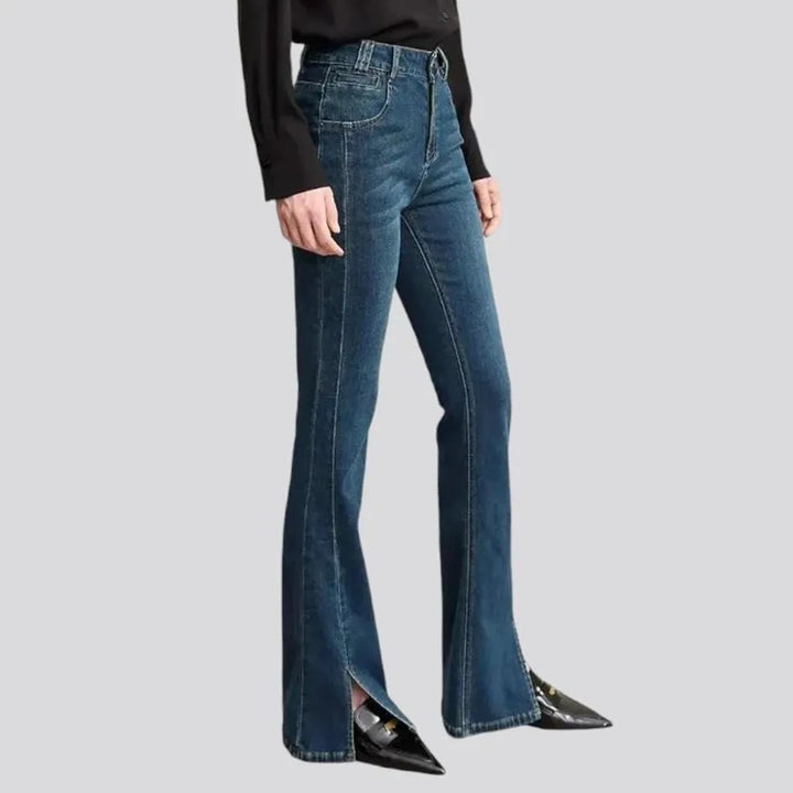 Sanded stretchable flared jeans for women