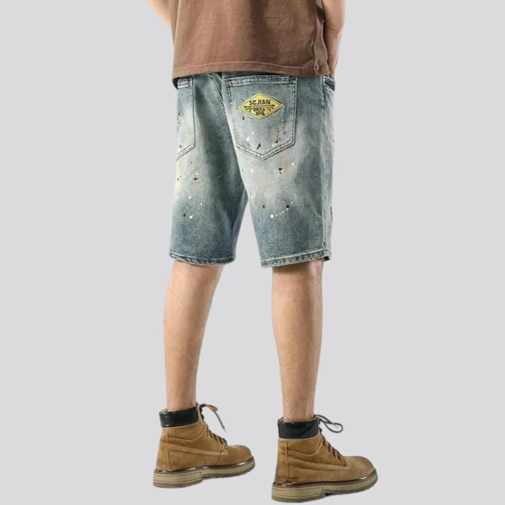 Light-wash men's denim shorts