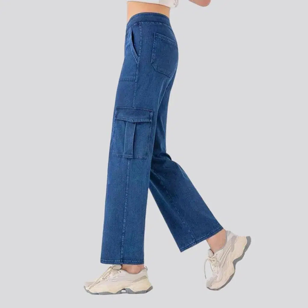 High-waist women's cargo jeans