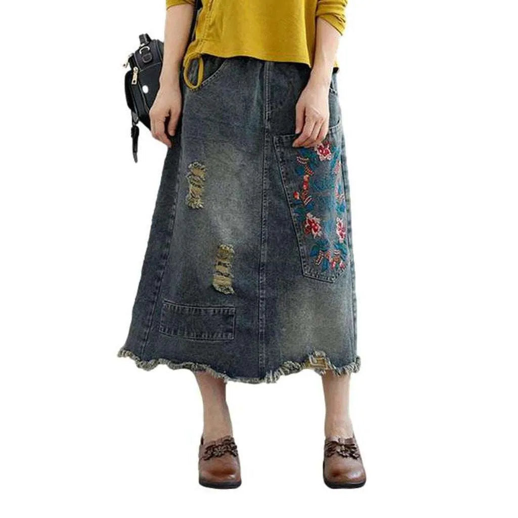 Embroidered ripped women's denim skirt