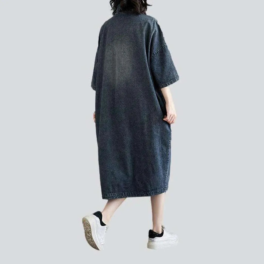 Street style women's denim coat