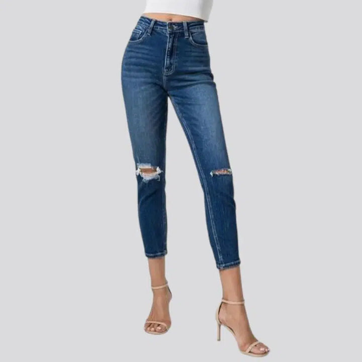 Dark-wash ankle-length jeans
 for ladies