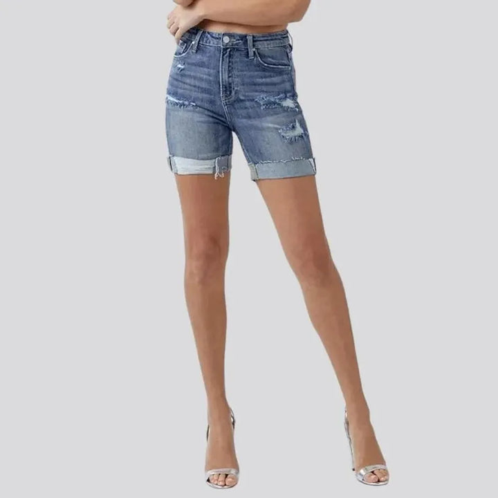 Skinny women's denim shorts
