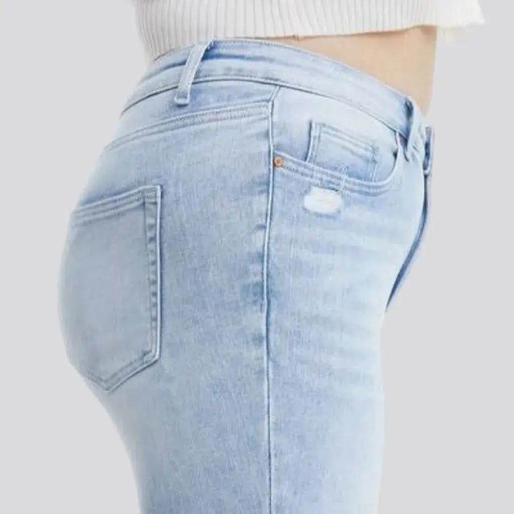 Highly-stretchy straight jeans
 for women