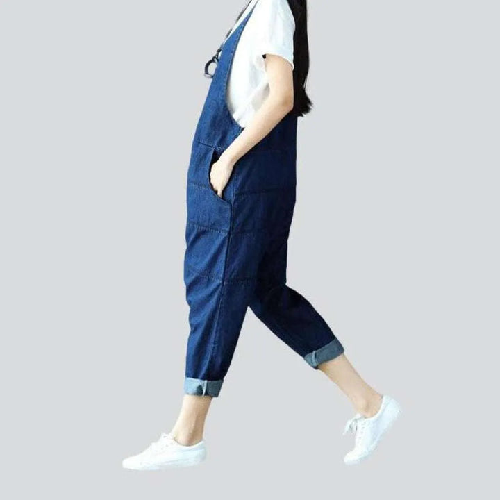 Women's denim jumpsuit with lines