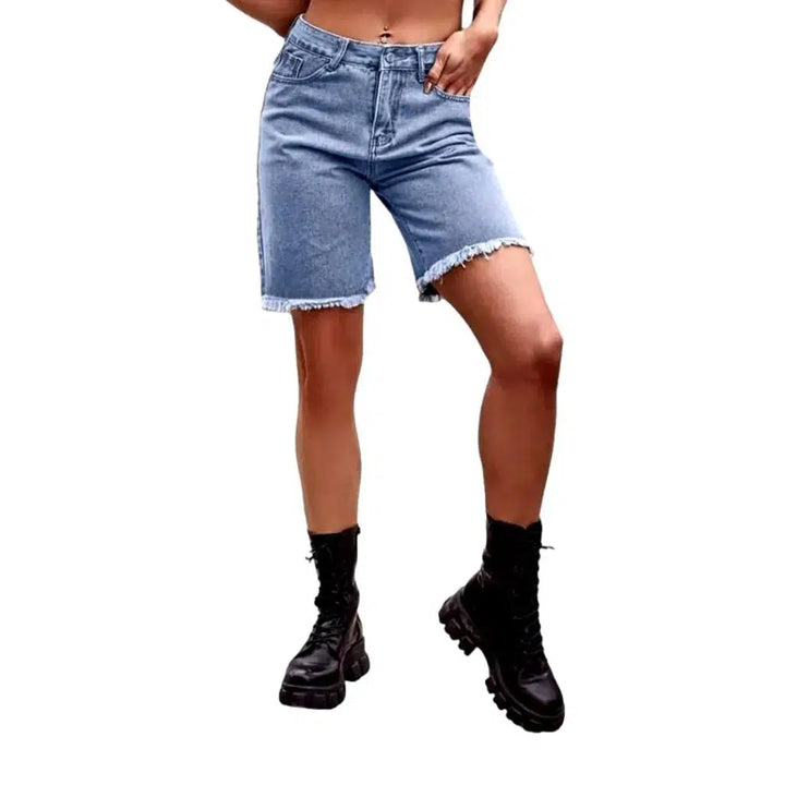 Frayed-hem denim shorts
 for ladies