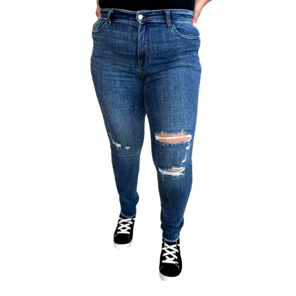 Grunge dark-wash jeans for ladies