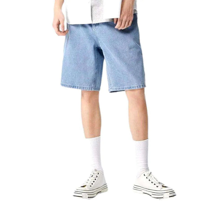 Loose men's denim shorts