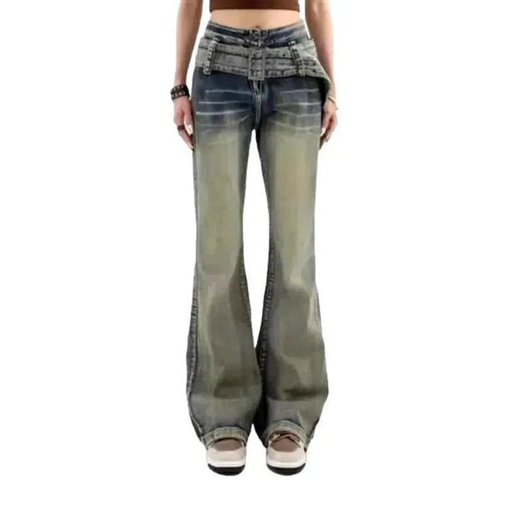 Low-waist women's whiskered jeans