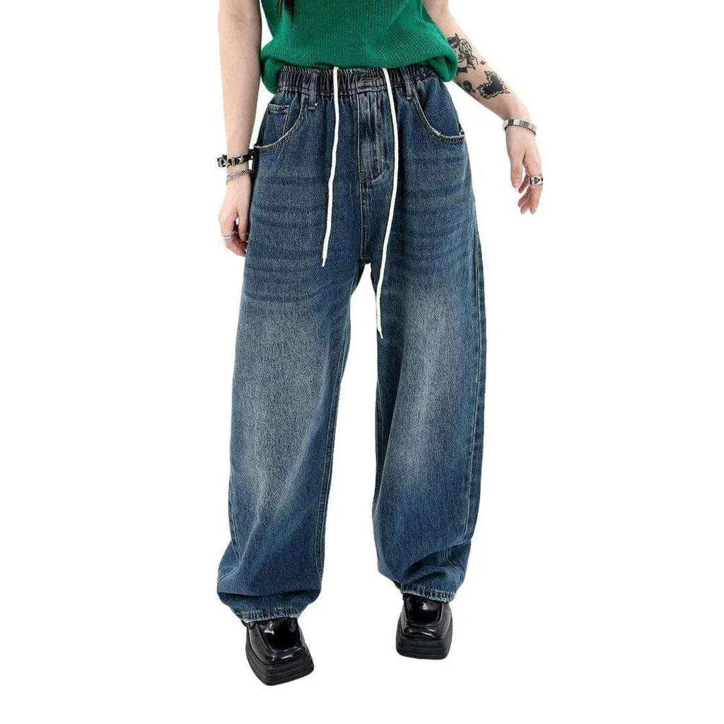 Medium wash baggy women's jeans
