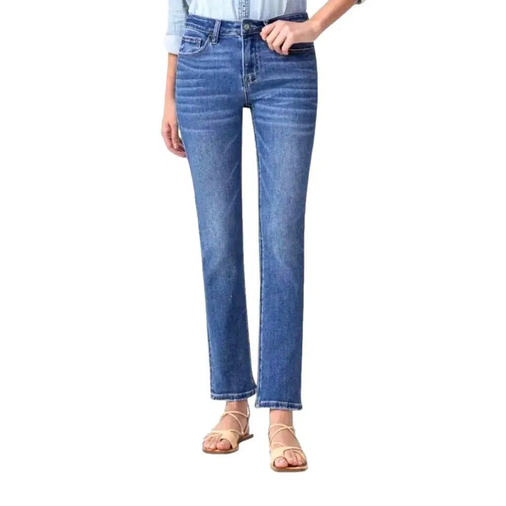 Medium wash women's medium-wash jeans